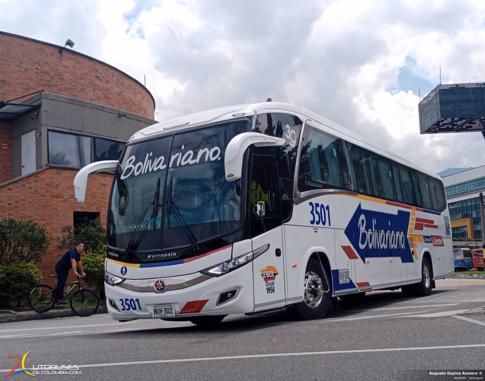 Marcopolo Superpolo Marcopolo Paradiso 1200 New G7 Volvo B460R