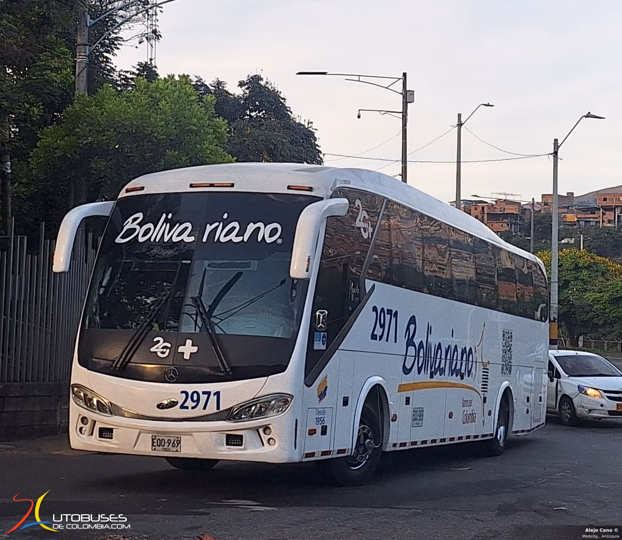 JGB JGB Majestic Mercedes Benz O500RS