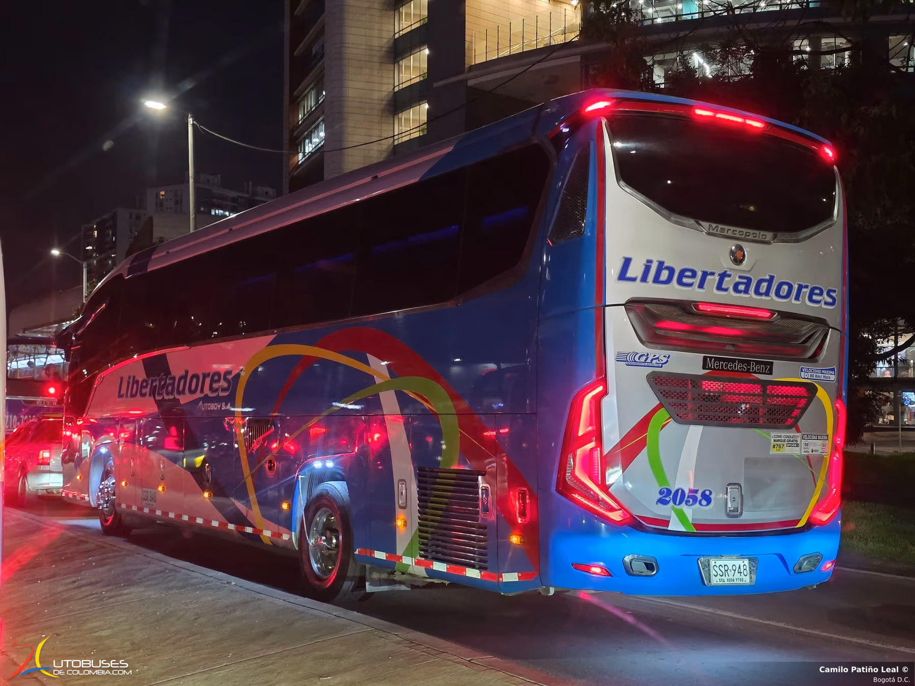 Marcopolo Superpolo Marcopolo Paradiso 1200 G8 Mercedes Benz RS1945
