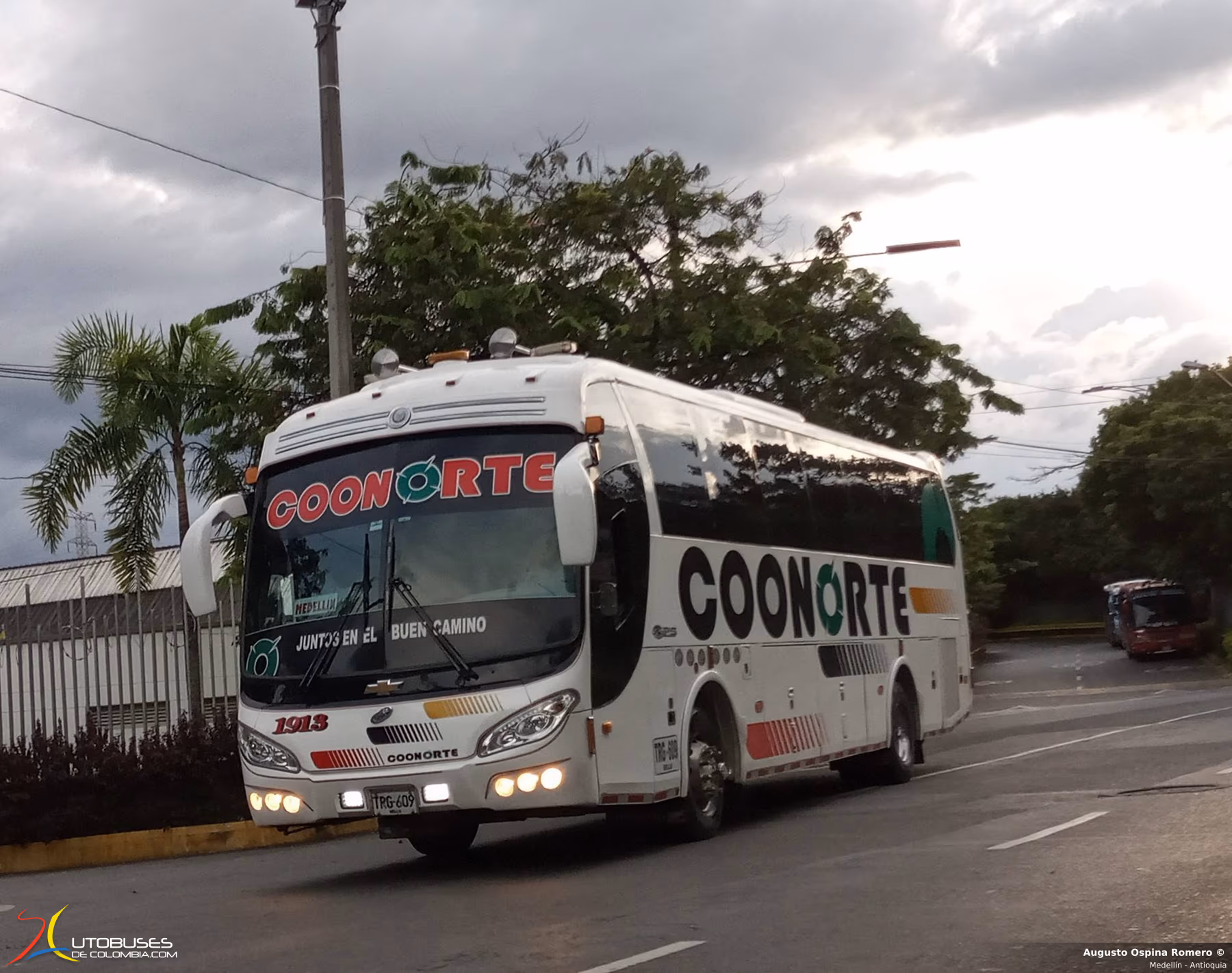 JGB JGB Atlantis Chevrolet Isuzu LV 150
