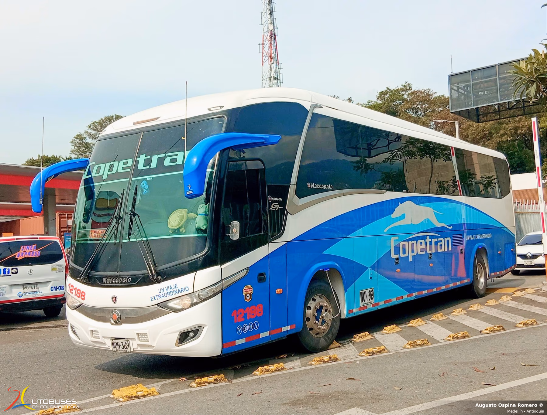 Marcopolo Superpolo Marcopolo Paradiso 1200 New G7 Scania K400
