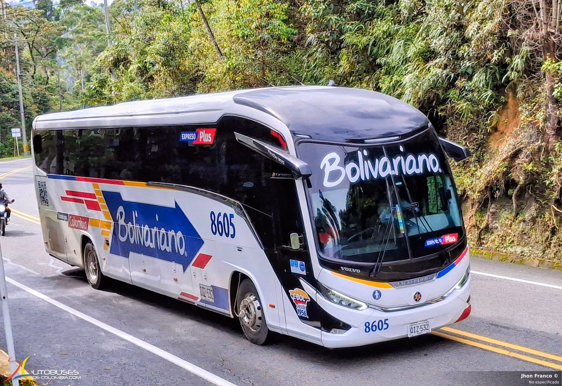 Marcopolo Superpolo Marcopolo Paradiso 1200 G8 Volvo B460R