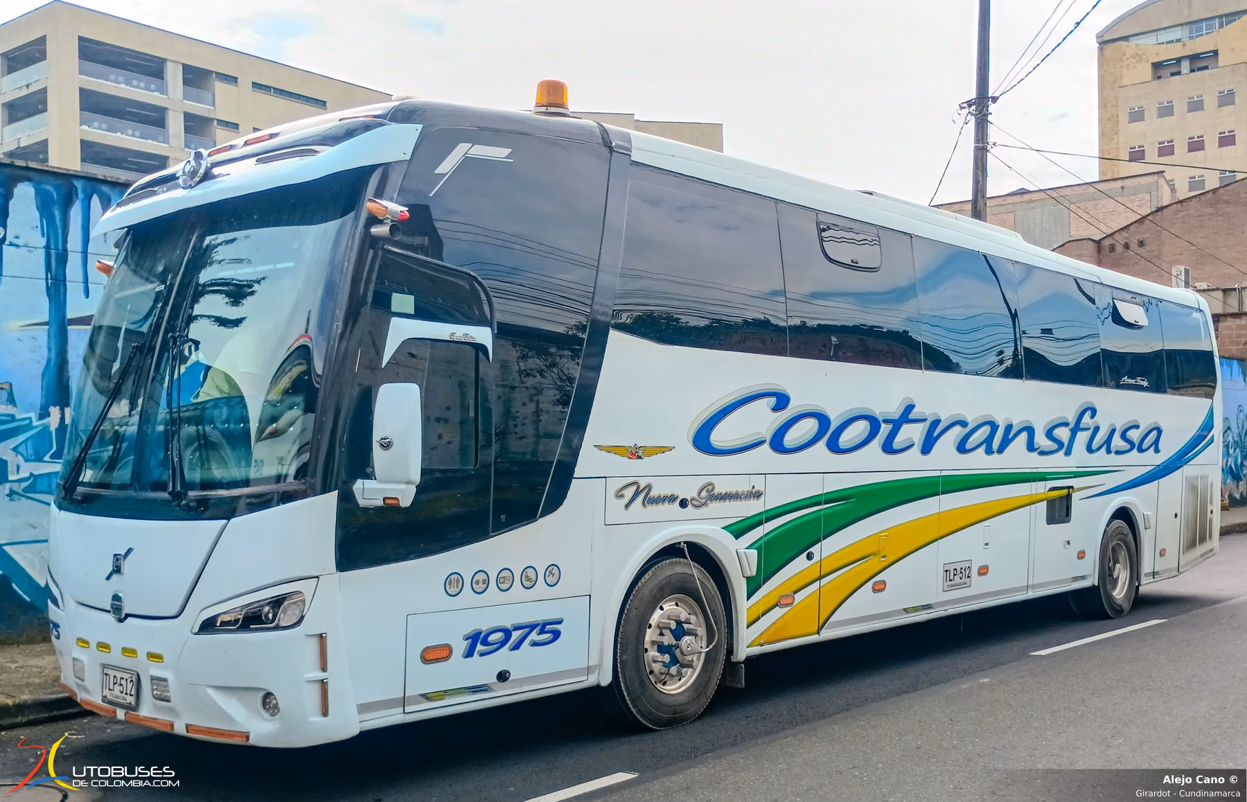 Busscar Busscar Busstar 360 Volvo B380R